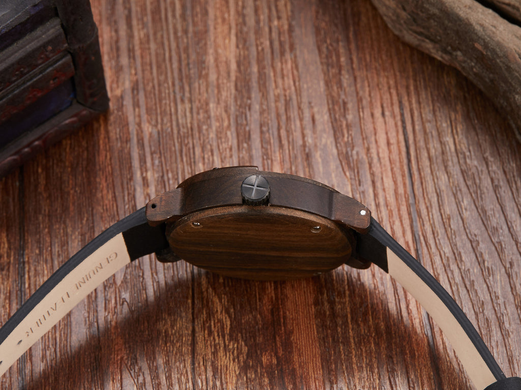 GRACE AXIS -Compass Wooden Watch